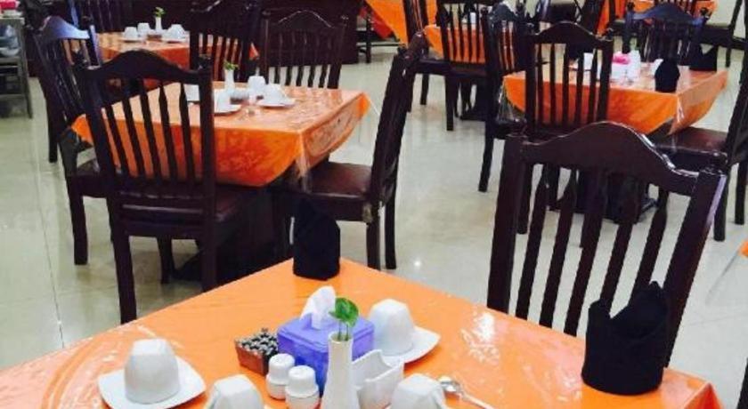 Hotel Dynasty Tarakan Eksteriør bilde