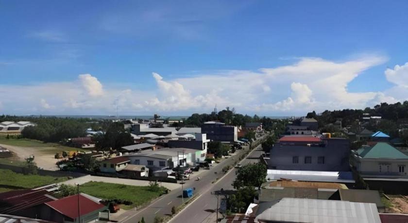 Hotel Dynasty Tarakan Eksteriør bilde