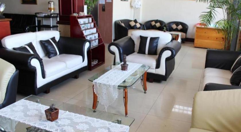 Hotel Dynasty Tarakan Eksteriør bilde