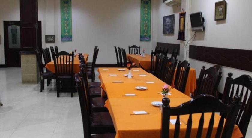 Hotel Dynasty Tarakan Eksteriør bilde